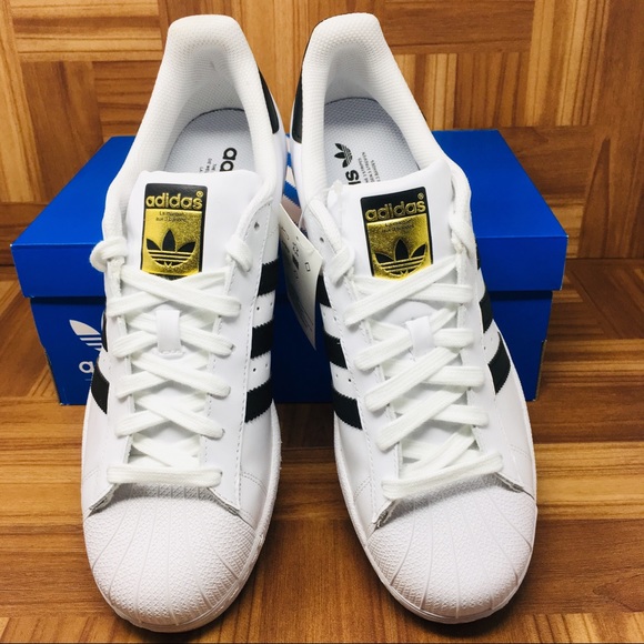 Adidas Superstar Men All Sizes Shell Toe Sneakers - Picture 3 of 8